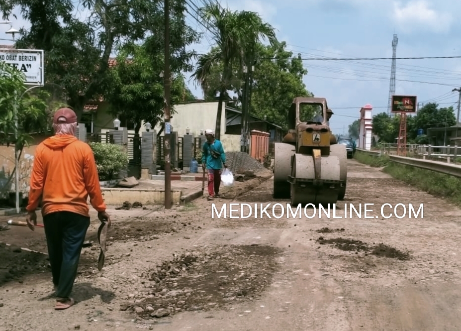 PUPR Gerak Cepat Lakukan Perbaikan Jalan Rusak Desa Nunuk