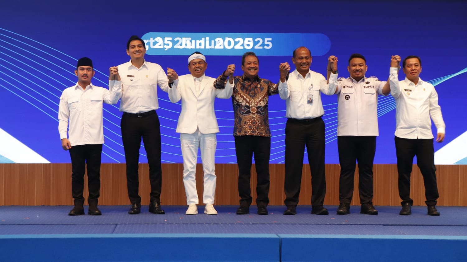 Wujudkan Ekonomi Kerakyatan, KKP dan Pemkab Indramayu Revitalisasi 2,8 Ribu Hektare Lahan Tambak