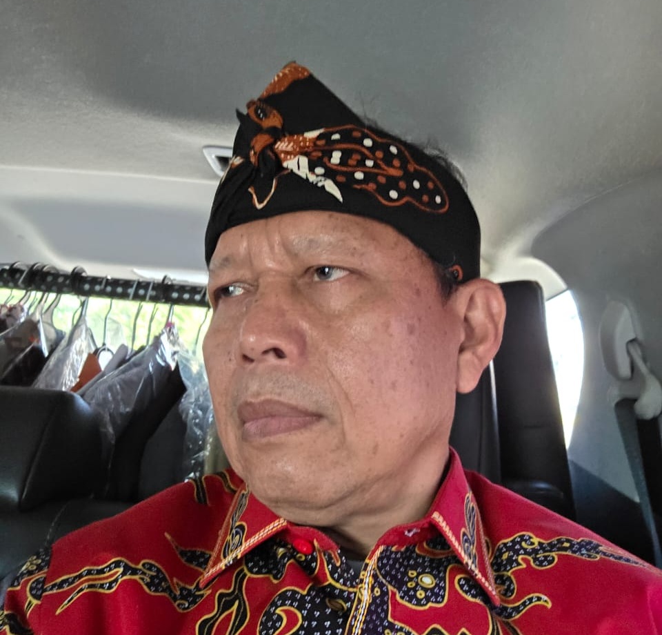 DPRD Jabar Soroti Proyek Rekonstruksi Jalan Bts. Kab. Bandung/Cianjur Kebon Muncang – Cikadu yang Banyak Rusak