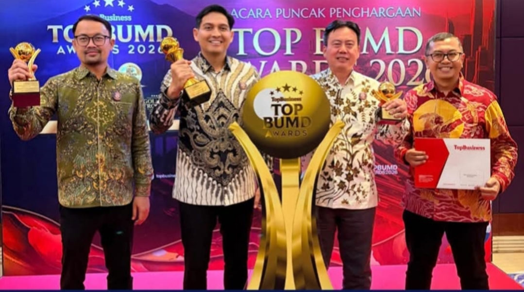 Bupati Indramayu Lucky Hakim Raih Penghargaan TOP Pembina BUMD 2026