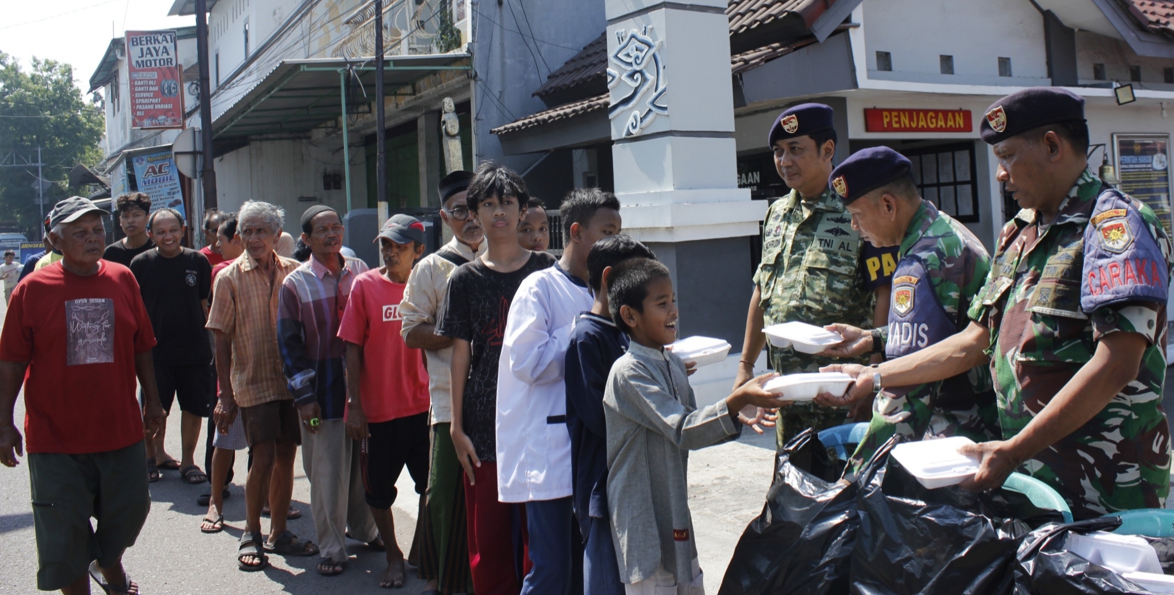 Lanal Cirebon Gelar Aksi 