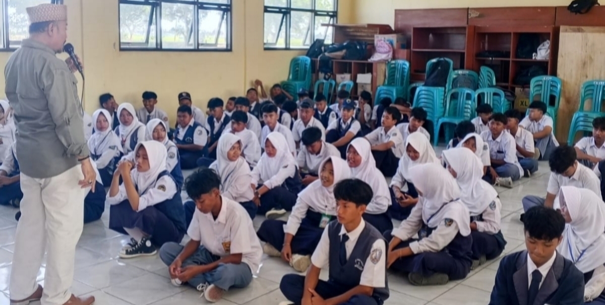 Siswa Baru SMA Negeri 1 Lelea Indramayu Ikuti Masa Pengenalan Lingkungan Sekolah (MPLS)